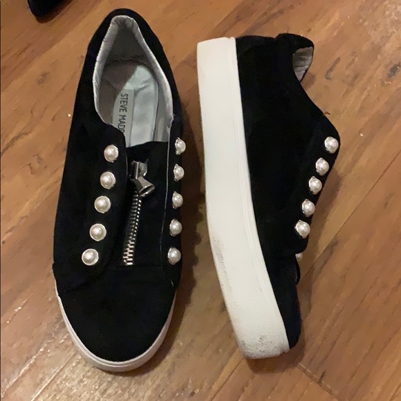 Steve Madden Lynn sneaker shoe size 8.5 great cond - Picture 2 of 8